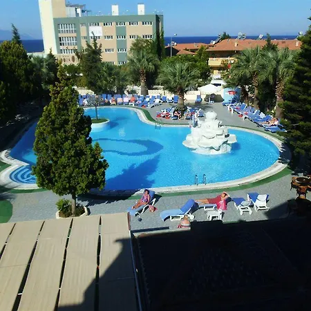 Tropicana Garden فندق 3*